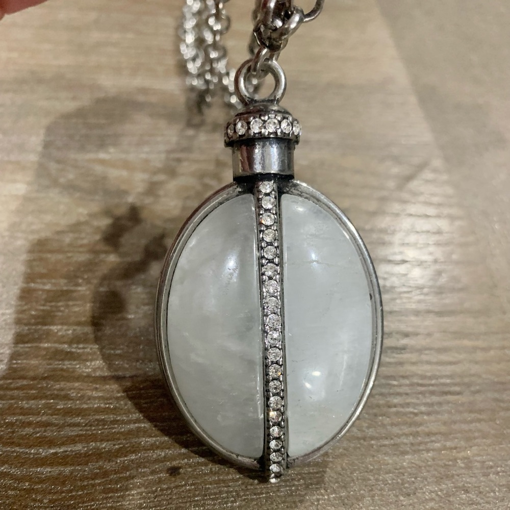 Lia Sophia - Kiam Family | Silver Pendant Necklace